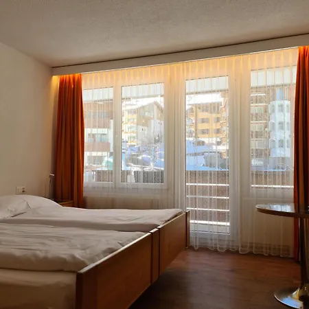 Saaserhof Апартаменты *